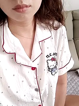 huiliu228 online show from May 25, 2026, 7:47 am