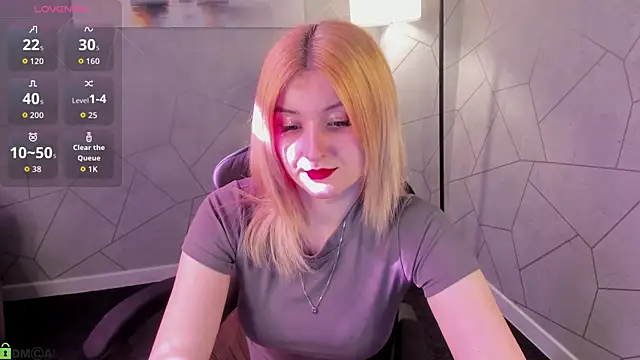 Diiana Daviis online show from May 28, 2026, 8:55 am