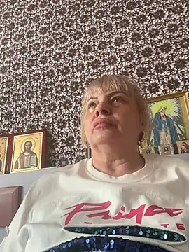 AnastasiaGrey777 online show from May 9, 2026, 8:41 am