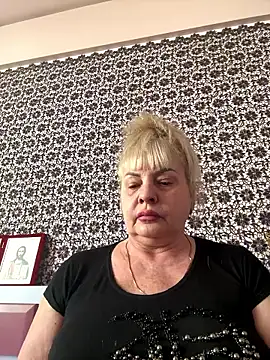 AnastasiaGrey777 online show from May 17, 2026, 7:50 am