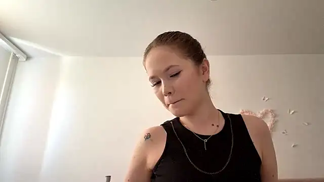 TidiedSweet online show from May 26, 2026, 5:14 am