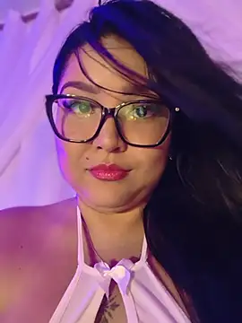 Im DianaNoir online show from June 26, 2026, 12:59 am