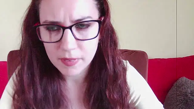 Snapshot of EmilyHotAngel chatting on August 4, 2026, 2:19 pm EmilyHotAngel online show from August 4, 2026, 2:19 pm