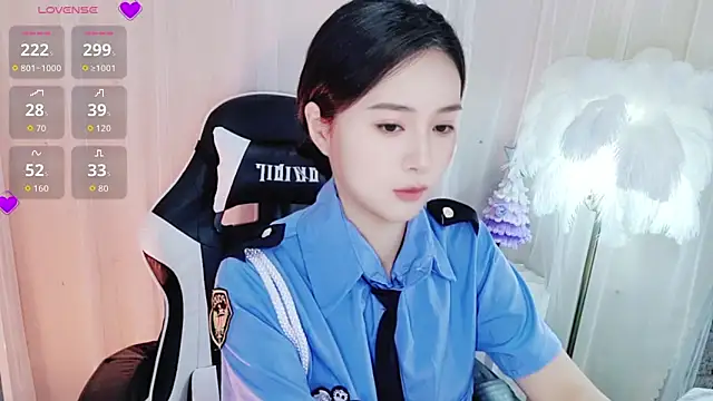 OvObbit  online show from May 24, 2026, 9:42 pm