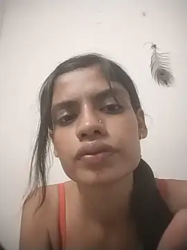 saxywoman online show from May 23, 2026, 2:43 pm