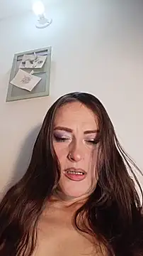 Snapshot of bellisimawet chatting on May 8, 2026, 3:50 pm bellisimawet online show from May 8, 2026, 3:50 pm