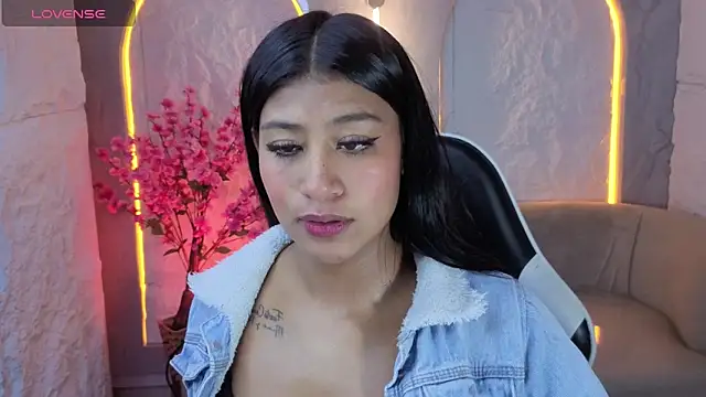 Snapshot of Canela_savage_tx chatting on June 1, 2026, 7:37 pm Canela savage tx online show from June 1, 2026, 7:37 pm