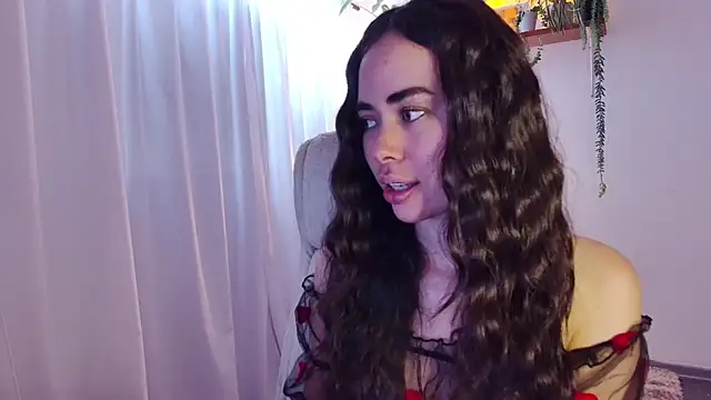 taliaffranco online show from May 11, 2026, 7:33 pm