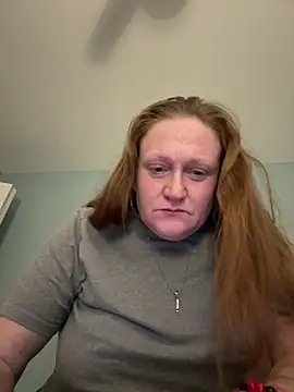 Kellilyn10 online show from May 23, 2026, 6:18 am