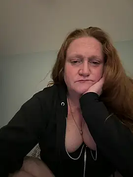 Kellilyn10 online show from May 24, 2026, 2:16 am