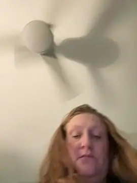 Kellilyn10 online show from May 27, 2026, 4:20 am