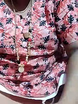 tamilkavitha123 online show from May 30, 2026, 4:37 pm
