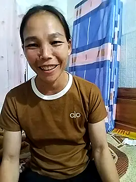 Snapshot of Min-meo chatting on May 9, 2026, 1:38 pm Min-meo online show from May 9, 2026, 1:38 pm