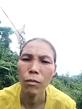 Snapshot of Min-meo chatting on May 12, 2026, 7:16 am Min-meo online show from May 12, 2026, 7:16 am