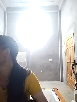 Snapshot of Min-meo chatting on May 12, 2026, 8:17 pm Min-meo online show from May 12, 2026, 8:17 pm