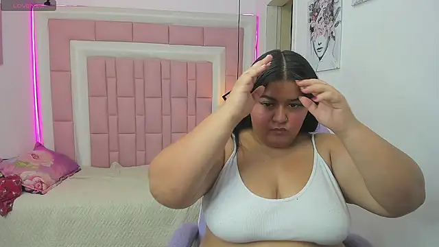 Princess Xoxo online show from May 18, 2026, 1:45 am