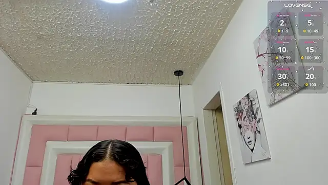 Snapshot of Princess_Xoxo chatting on June 13, 2026, 12:36 pm Princess Xoxo online show from June 13, 2026, 12:36 pm