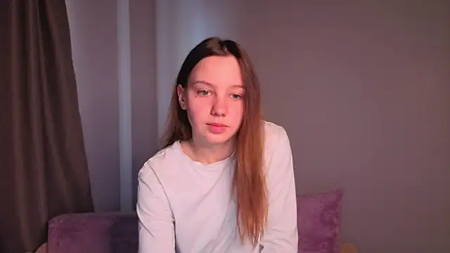 Snapshot of lolytaberry chatting on May 8, 2026, 1:55 am lolytaberry online show from May 8, 2026, 1:55 am