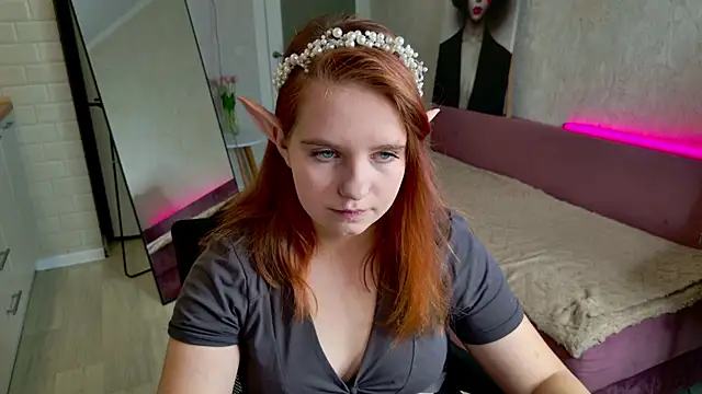 Luna404 online show from May 24, 2026, 7:08 pm