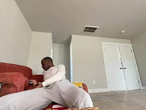 Snapshot of ExtremelyBlessedView1 chatting on May 8, 2026, 12:32 pm ExtremelyBlessedView1 online show from May 8, 2026, 12:32 pm