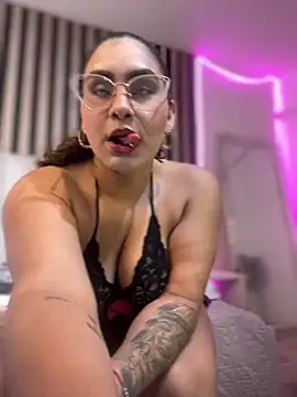 LiaDesire7 online show from May 16, 2026, 4:42 am