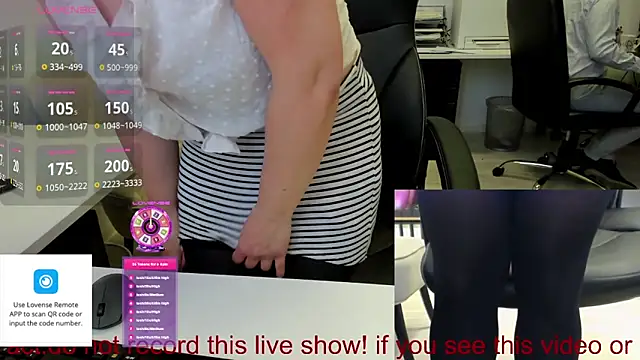 squirt milf viktoria online show from May 25, 2026, 10:21 am
