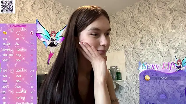 HinaDesire online show from May 20, 2026, 4:46 pm