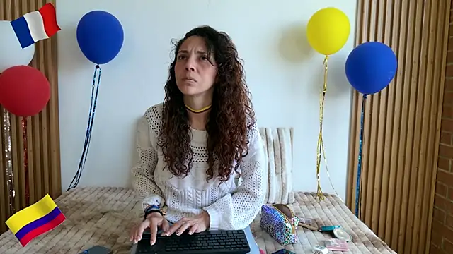 Snapshot of alissonandree chatting on July 3, 2026, 5:08 pm alissonandree online show from July 3, 2026, 5:08 pm