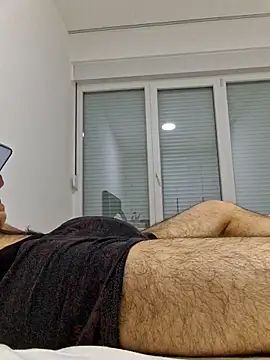 kurdishboy69 online show from May 10, 2026, 10:04 pm