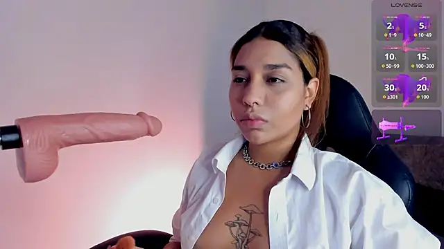 Snapshot of Giselle_MessyDoll chatting on June 27, 2026, 3:00 am Giselle MessyDoll online show from June 27, 2026, 3:00 am