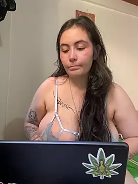 Snapshot of LiaxxKarla chatting on May 31, 2026, 9:16 pm LiaxxKarla online show from May 31, 2026, 9:16 pm