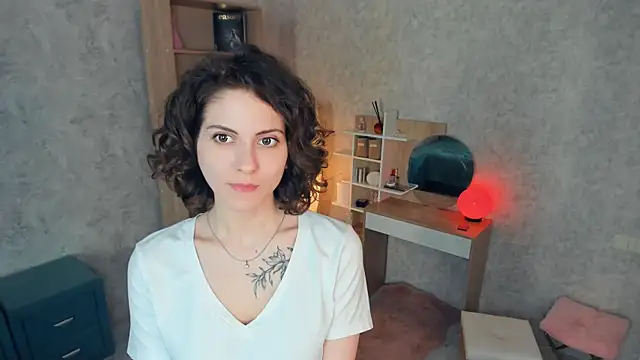 Snapshot of Kimasichka chatting on May 17, 2026, 5:38 am Kimasichka online show from May 17, 2026, 5:38 am