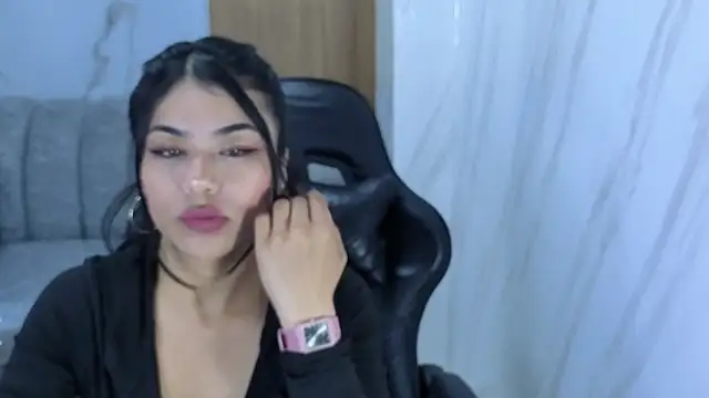 Snapshot of Jade_tf chatting on May 16, 2026, 1:10 pm Jade tf online show from May 16, 2026, 1:10 pm