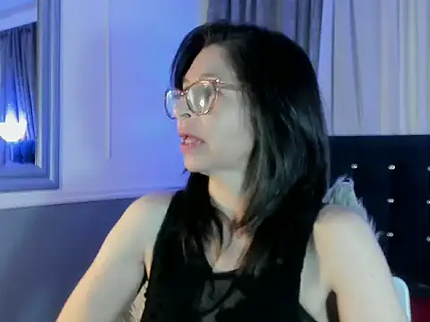 Snapshot of lena_gray chatting on May 11, 2026, 12:55 pm lena gray online show from May 11, 2026, 12:55 pm