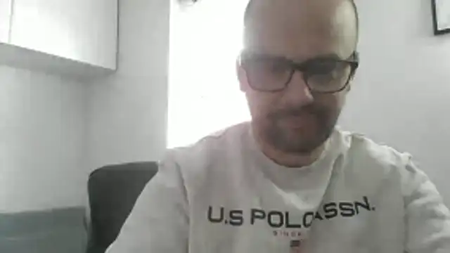 NakedAndrewHot online show from May 15, 2026, 12:56 pm