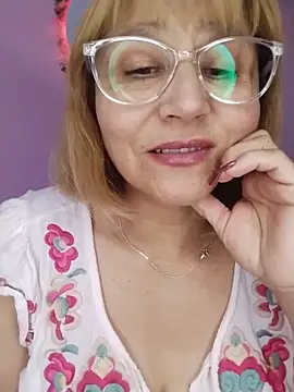 Snapshot of vitaminafranccesca chatting on May 26, 2026, 4:47 pm vitaminafranccesca online show from May 26, 2026, 4:47 pm