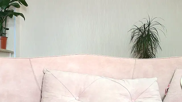 Snapshot of Gargona1 chatting on June 17, 2026, 12:18 pm Gargona1 online show from June 17, 2026, 12:18 pm