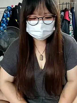 Snapshot of ao_chan_o0 chatting on July 14, 2026, 12:02 am ao chan o0 online show from July 14, 2026, 12:02 am