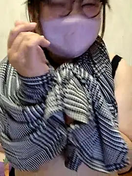 Snapshot of ao_chan_o0 chatting on August 9, 2026, 1:49 pm ao chan o0 online show from August 9, 2026, 1:49 pm