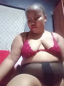 ChubbyMidgetxxx19 online show from May 25, 2026, 4:24 pm