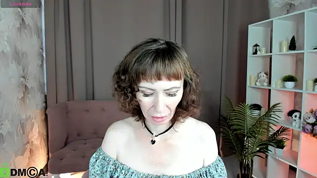 gracekellyyy online show from July 20, 2026, 10:39 am