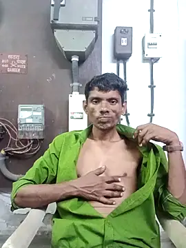 Hot-Parinda200 online show from June 7, 2026, 7:23 am
