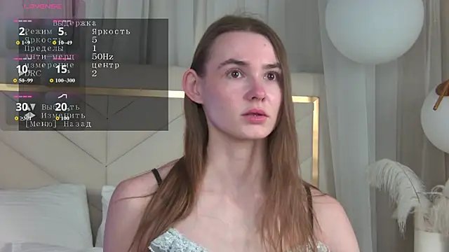 Snapshot of LillianYoung chatting on May 17, 2026, 9:28 am LillianYoung online show from May 17, 2026, 9:28 am