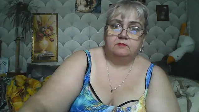 MarinaFarina53 online show from July 20, 2026, 10:39 am