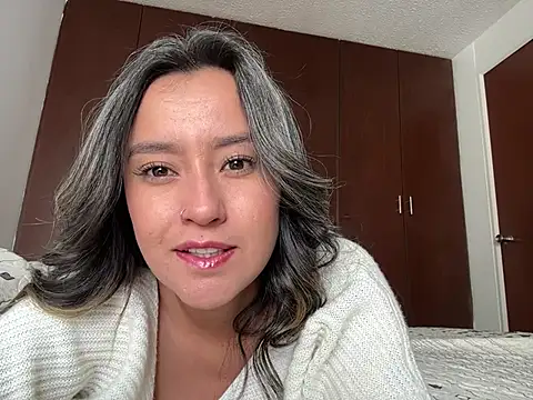 Ana mariiaa online show from August 4, 2026, 1:57 pm