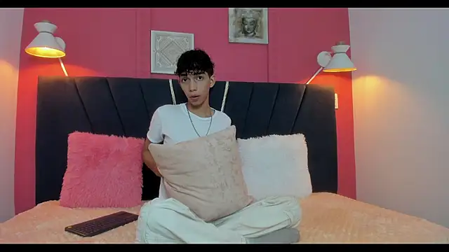 Snapshot of ero_boy40 chatting on May 30, 2026, 3:14 am ero boy40 online show from May 30, 2026, 3:14 am