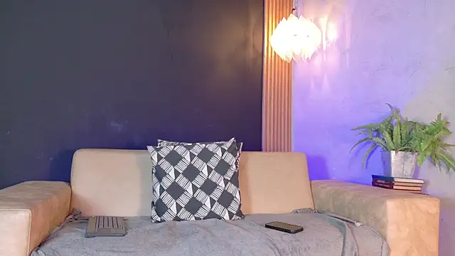 criss hardcock  online show from July 24, 2026, 1:31 pm