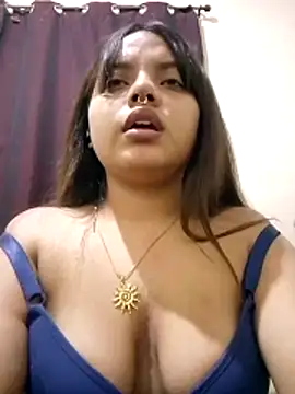 Snapshot of Daniela-Peruana chatting on May 22, 2026, 5:25 am Daniela-Peruana online show from May 22, 2026, 5:25 am