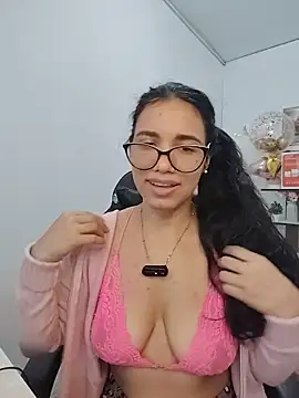 Snapshot of alanahot94 chatting on June 7, 2026, 1:59 pm alanahot94 online show from June 7, 2026, 1:59 pm