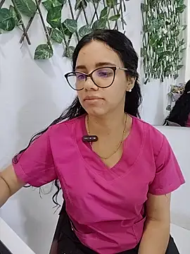 Snapshot of alanahot94 chatting on June 19, 2026, 9:29 pm alanahot94 online show from June 19, 2026, 9:29 pm